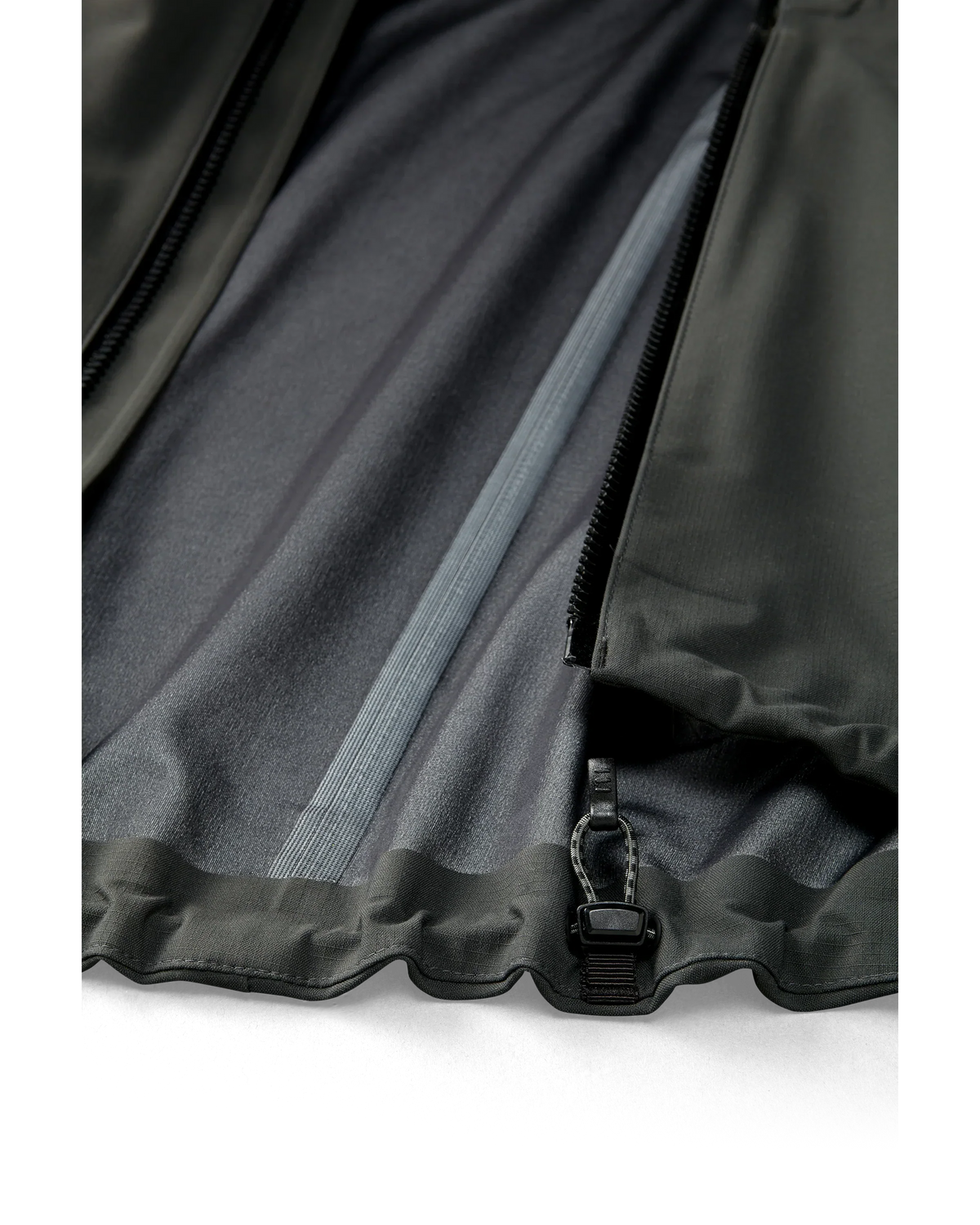 KUIU Kutana Storm Shell Jacket | Gunmetal